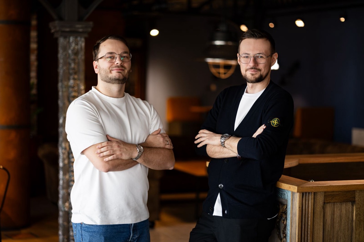 Adrian i Krzysztof, twórcy Maja AI